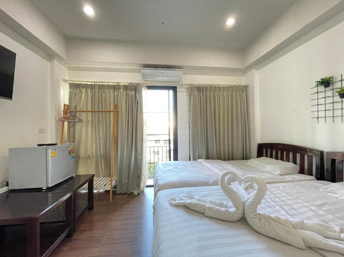 Bake Room Hostel เชียงใหม่ ภายนอก รูปภาพ